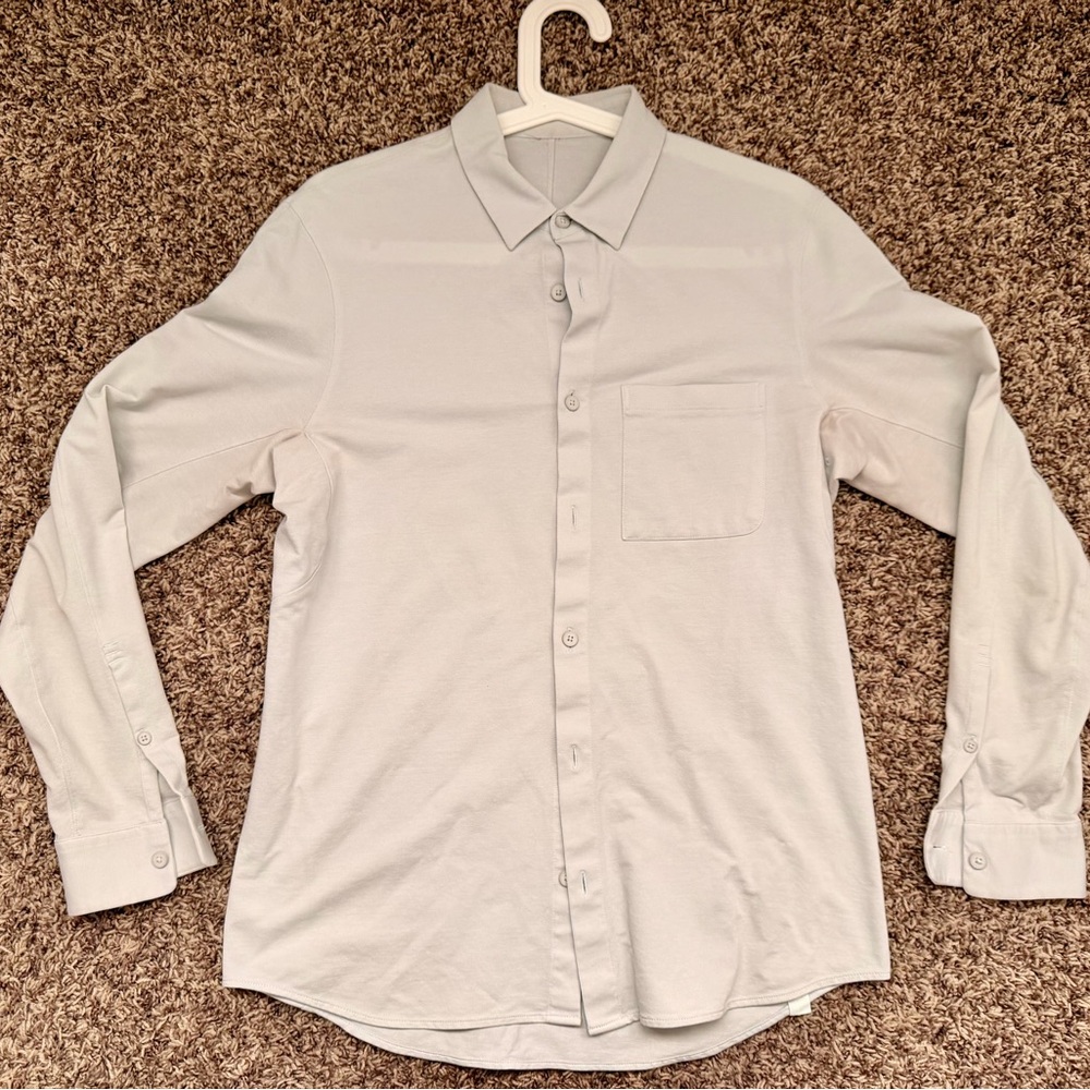 Lululemon Commission Men’s Button Down Shirt - Light Green - Size Small